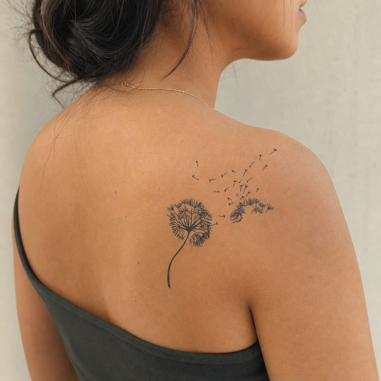 Dandelion silhouette temporary tattoo with blowing seeds - 1 | Temporalis