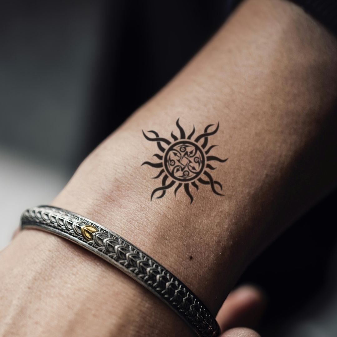 Tribal sun temporary tattoo with arrows and spirals - 1 | Temporalis