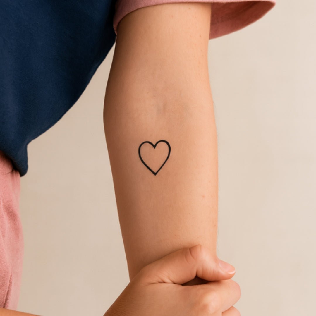 Minimalist Heart Outline 1 - Temporalis